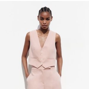 Light Pink TAILORED SHORT WAISTCOAT. Size S